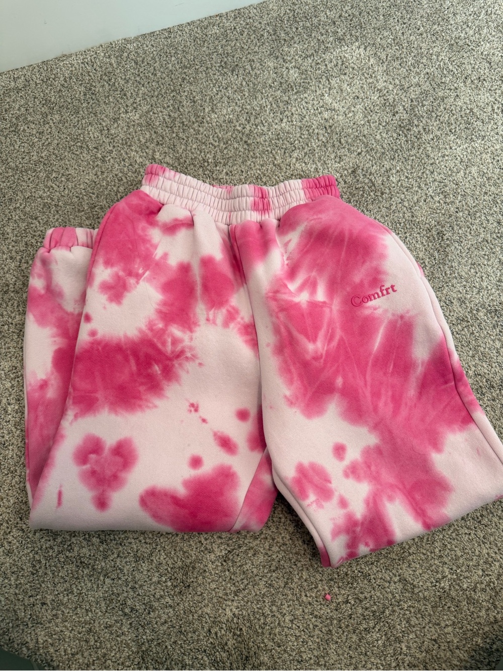 Comfrt Pink Tie-Dye Kids Sweatpants & pink hoodie